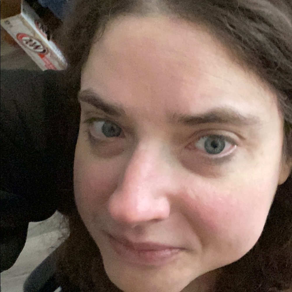 Meet your Posher, Marissa